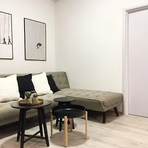 Perfect Home: Cozy 2br & Balcony Bucureşti