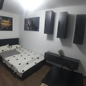 Ovidiu Relaxing Place Bucureşti